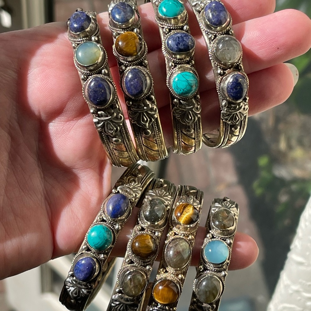 Tibetan Medicine bracelets with gemstones - Picture 6 of 6